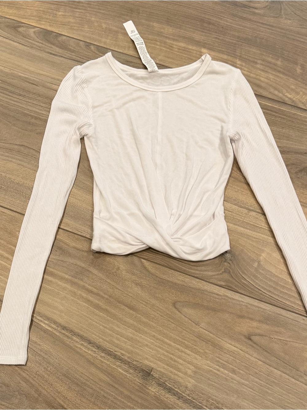 ALO Yoga White Twist-Front Long Sleeve Top